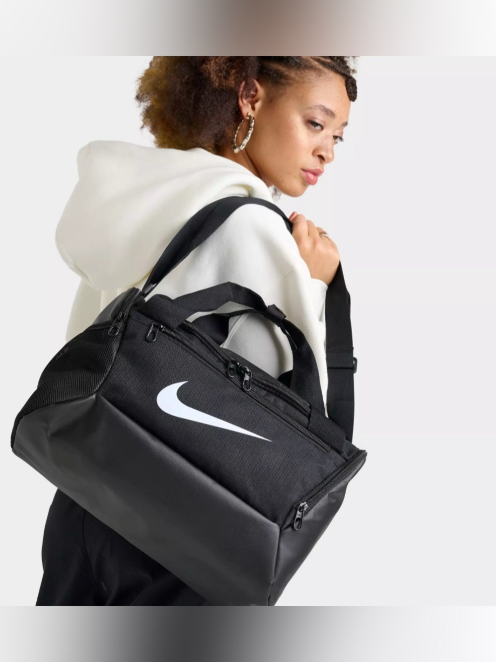 New Nike Extra Small Duffle Bag - Picture 6 of 6